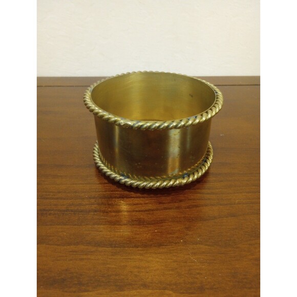 Antique Brass Plated Round Rope Edge Candle Bowl Holder - Picture 1 of 5